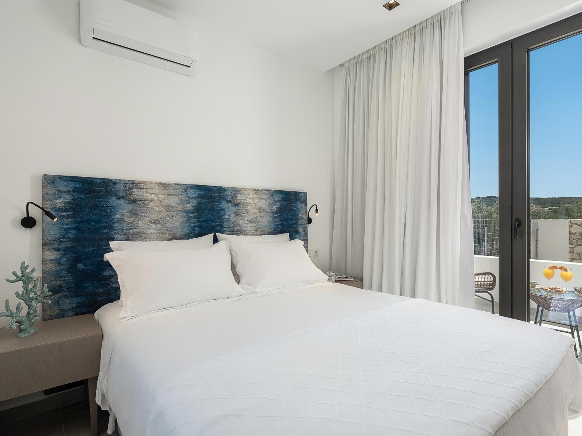 Avrilia Seaside Villa Heated Pool Almirida Exteriér fotografie