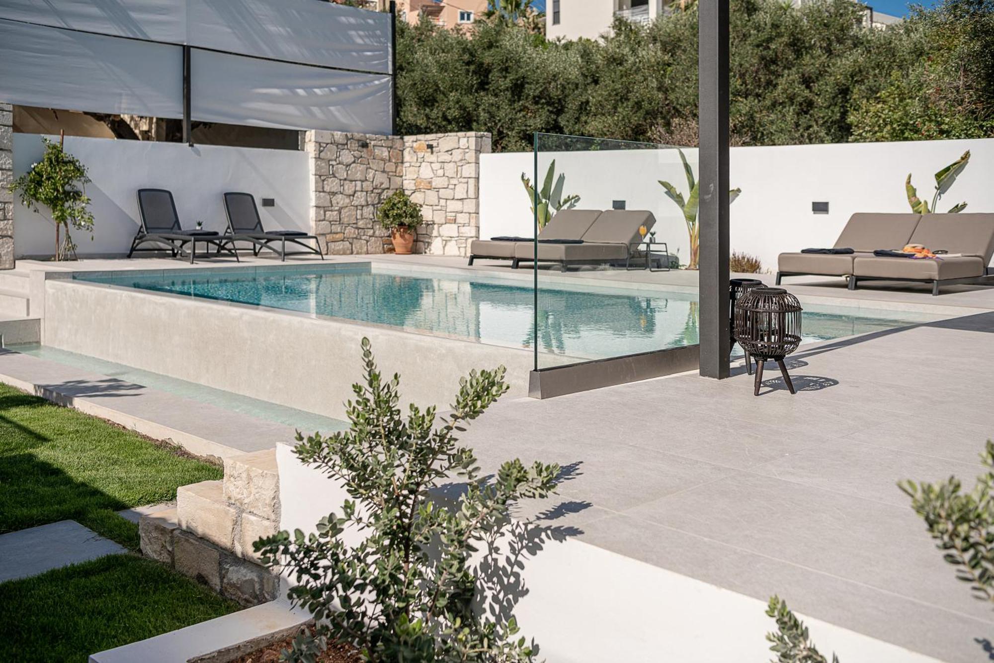 Avrilia Seaside Villa Heated Pool Almirida Exteriér fotografie